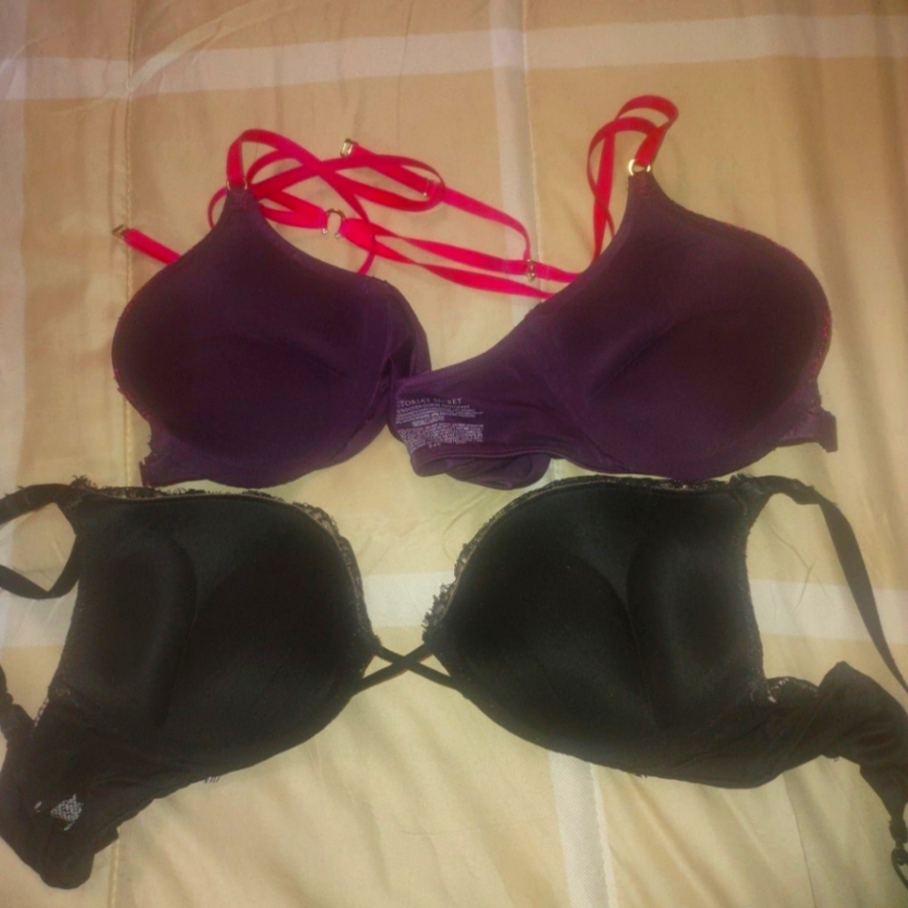 Victoria's secret bombshell bra